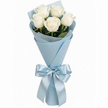 Букет 5 Белых роз Проуд в Пироговском