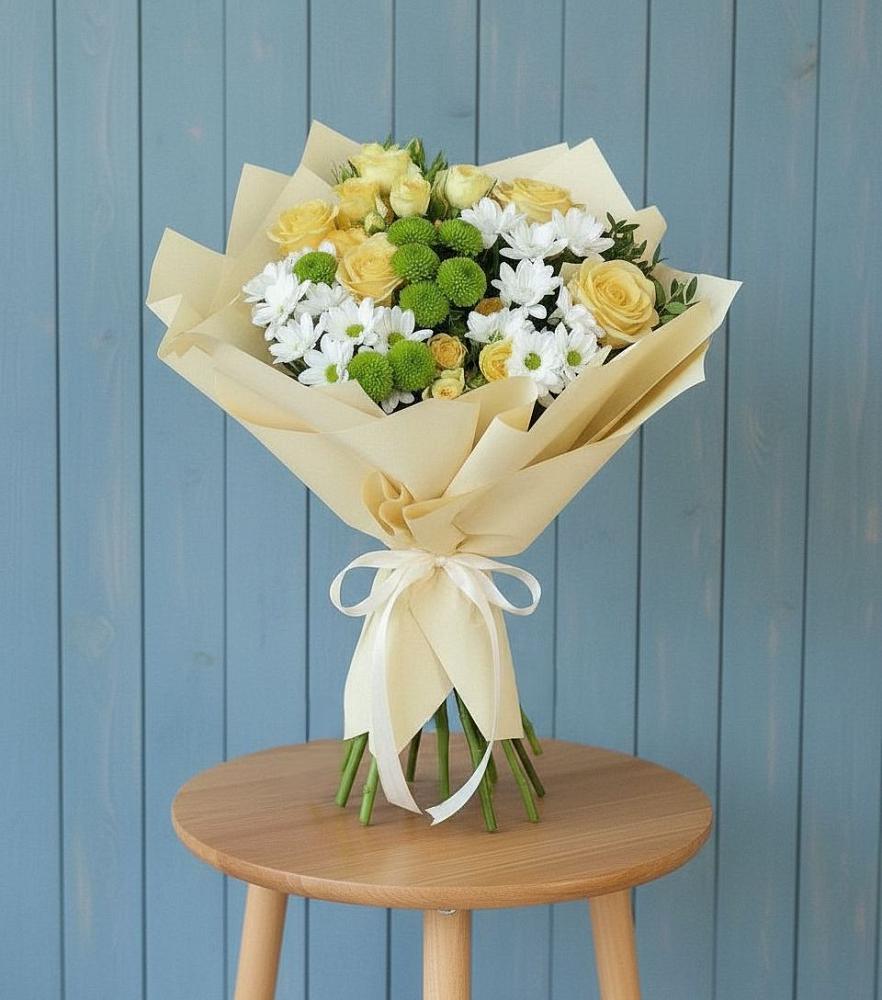 Букет цветов из: Хризантемы и Розы в Пироговском