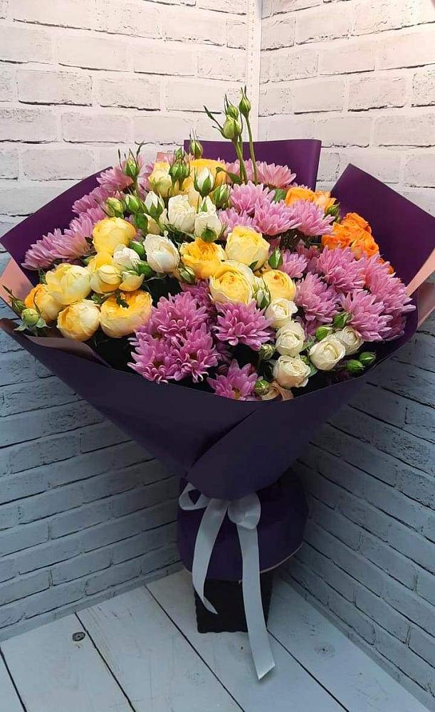 Букет цветов из: Хризантемы и Розы в Пироговском