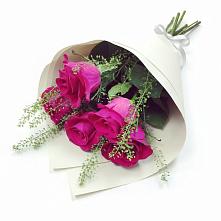 Букет цветов из:  Розы в Пироговском