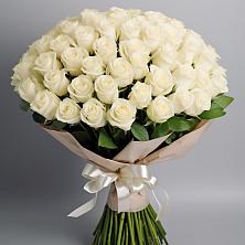 Букет 101 беля роза Белоснежка в Пироговском