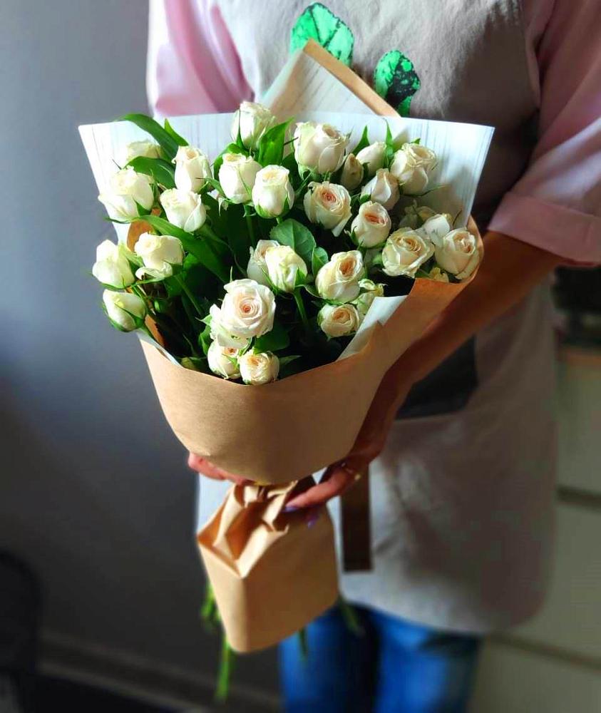 Букет цветов из: Розы в Пироговском