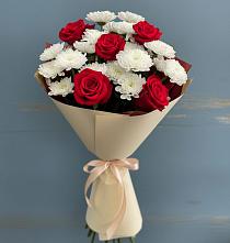 Букет цветов из:  Розы и Хризантемы в Пироговском