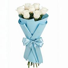 Букет 7 белых роз Проуд в Пироговском