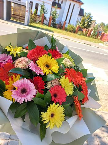 Букет цветов из: Герберы в Пироговском