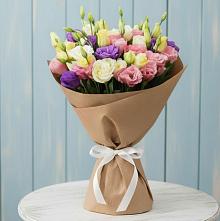 Букет цветов из:  Лизиантусы в Пироговском