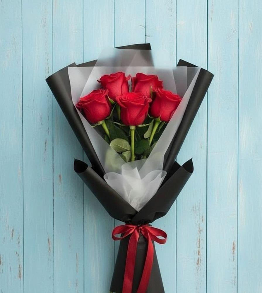 Букет цветов из: Розы в Пироговском