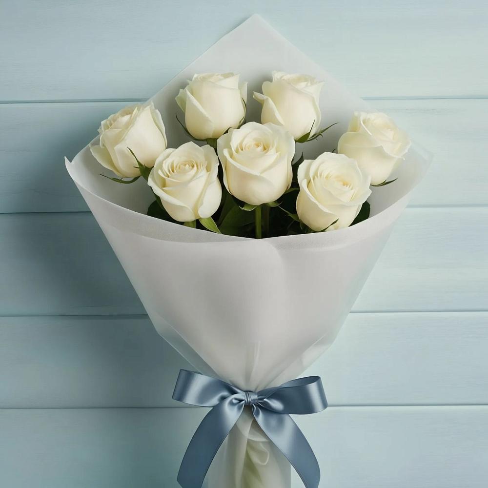 Букет 7 Белых роз Эдлесс Лав в Пироговском